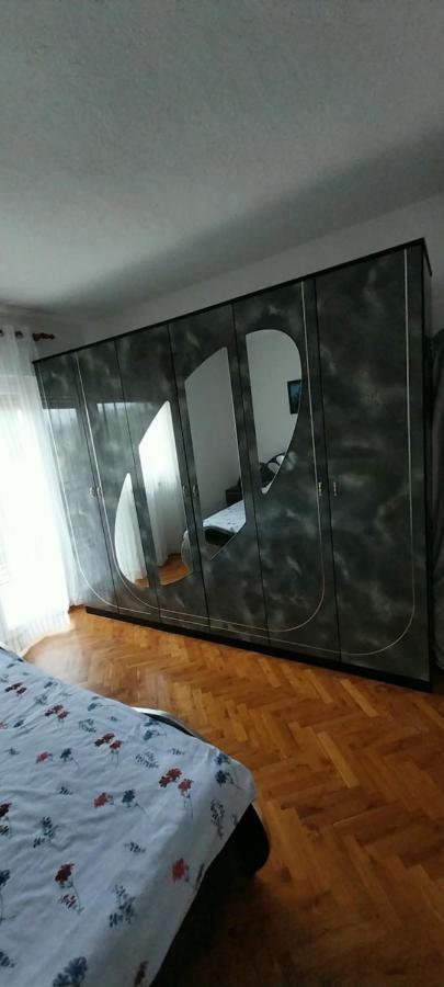 Kuca Za Odmor Varos Villa Vrlika Luaran gambar